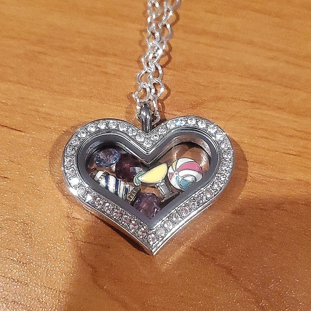 Origami Owl Necklace